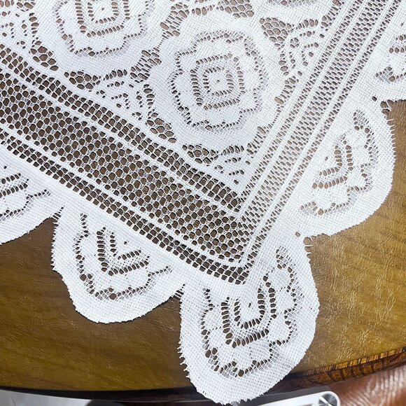 White Lace Tablecloth Polyester Geometric Pattern Rectangle 72" X 58" GrannyCore - Picture 1 of 5